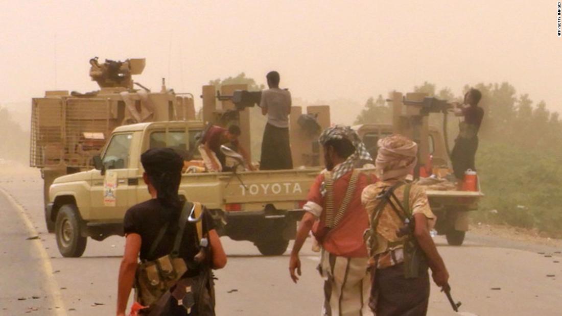 Hodeidah: Civilians in Yemen port city fear all-out battle | One World ...